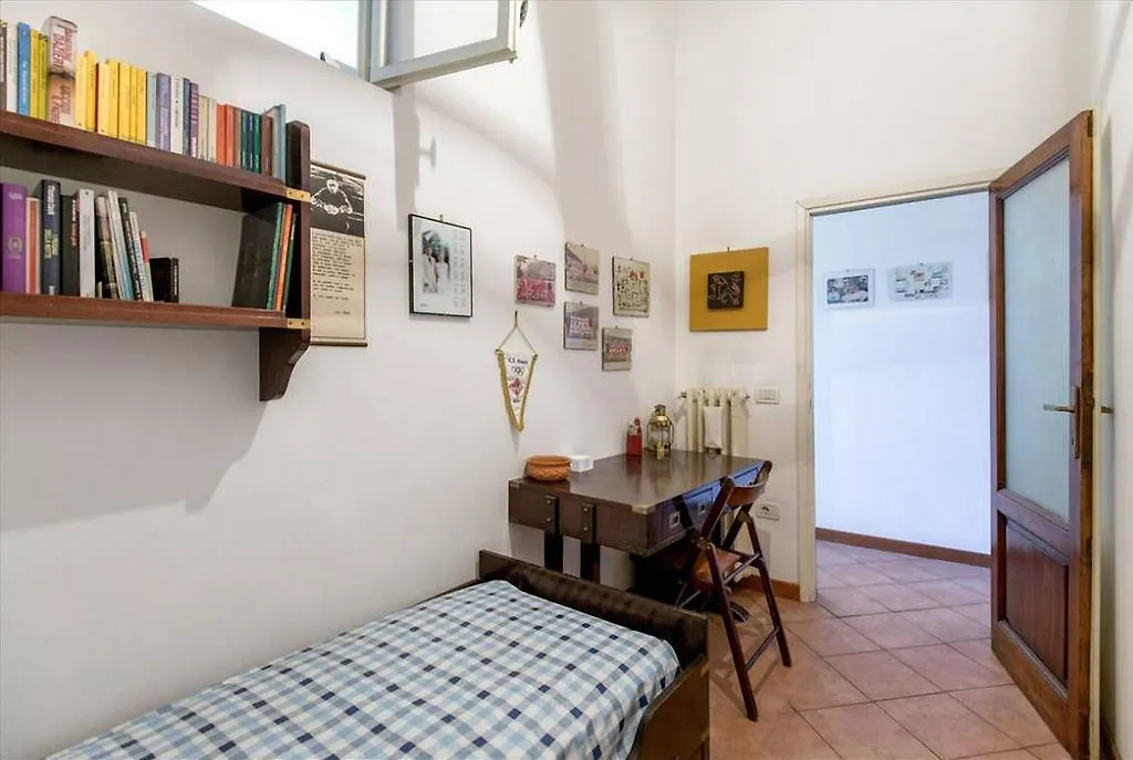 Ponte Rosso Apartment Florence Italie